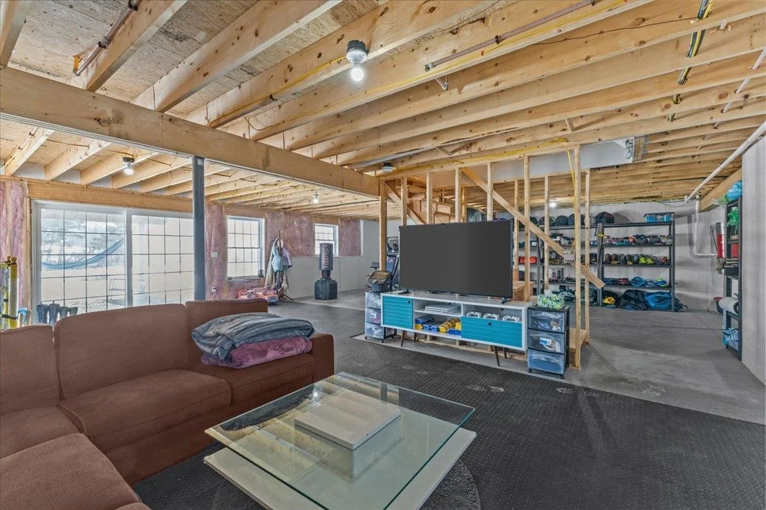 Photo of 693 Brigham