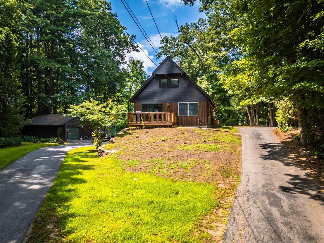 Photo of 52 Pond