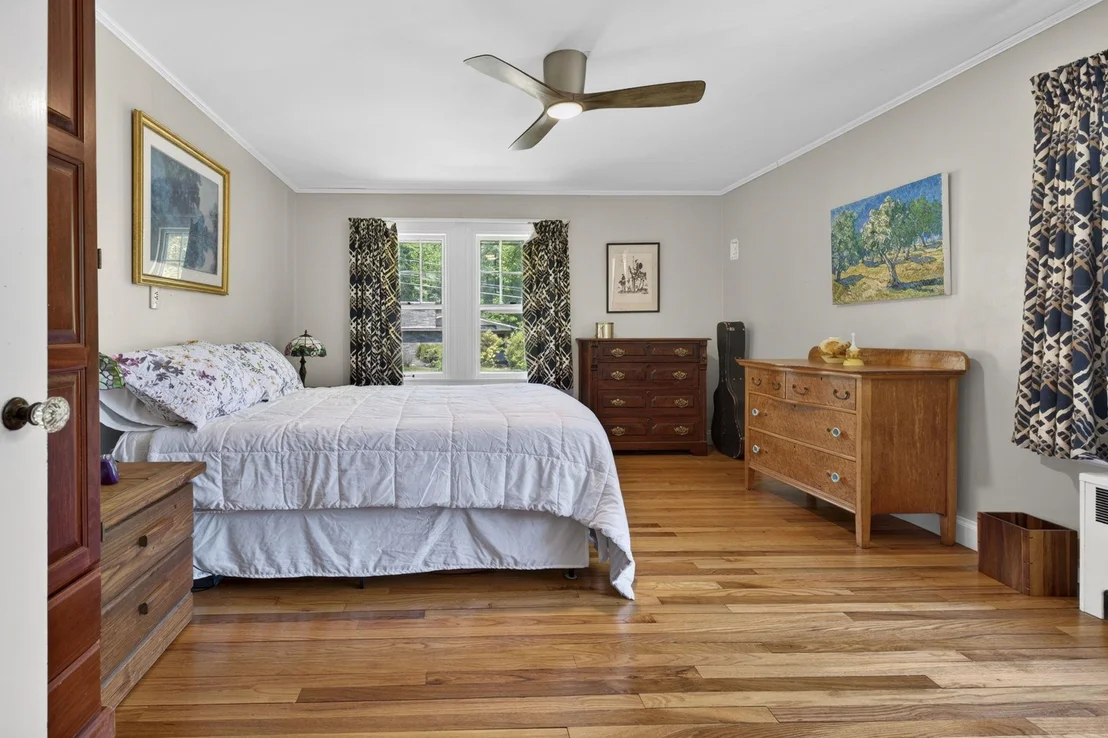 Photo of 12 Wildemere