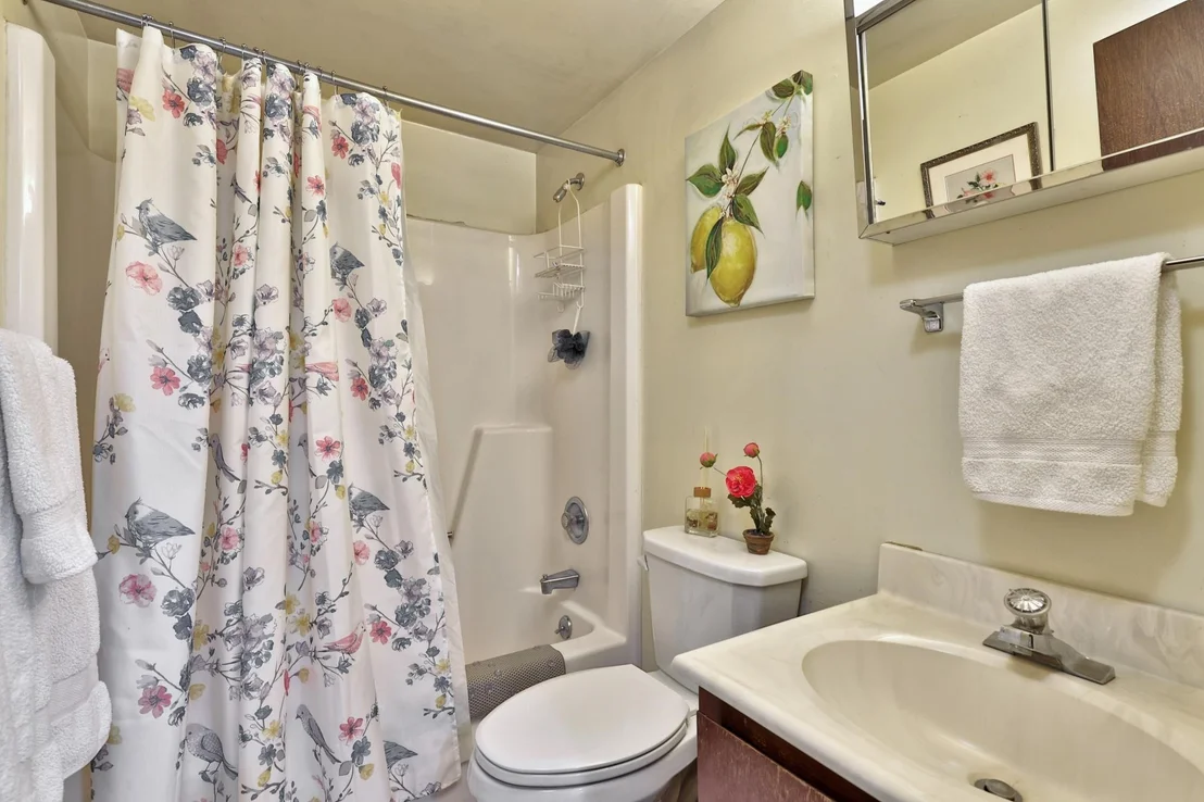 Photo of 30 Ridge