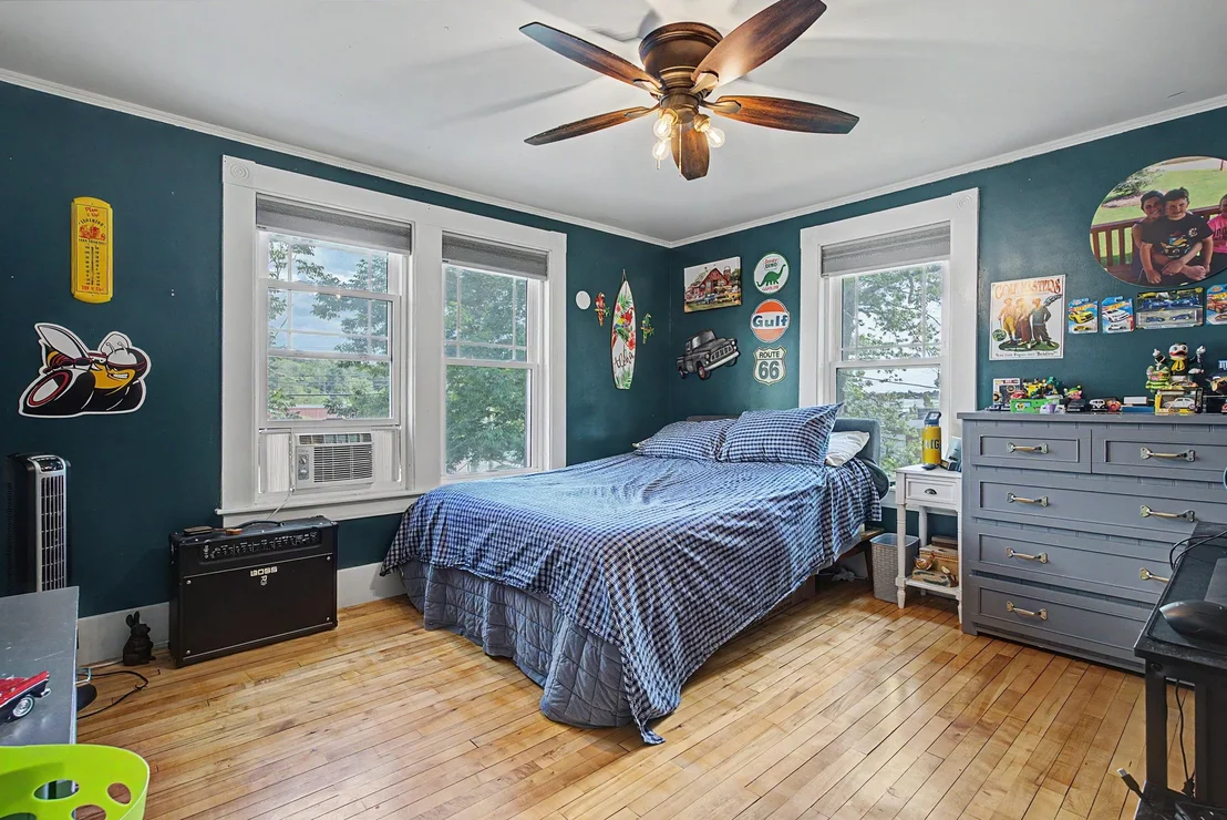 Photo of 138 Broadway