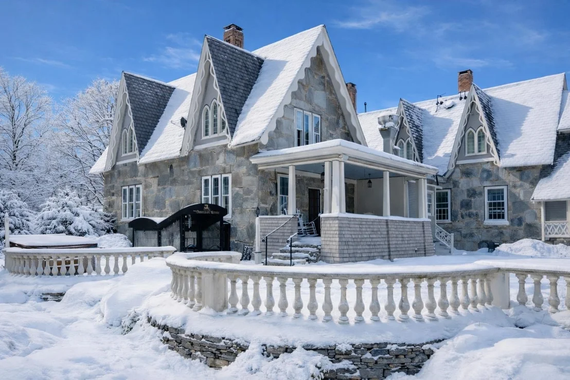 Photo of 1589 Main