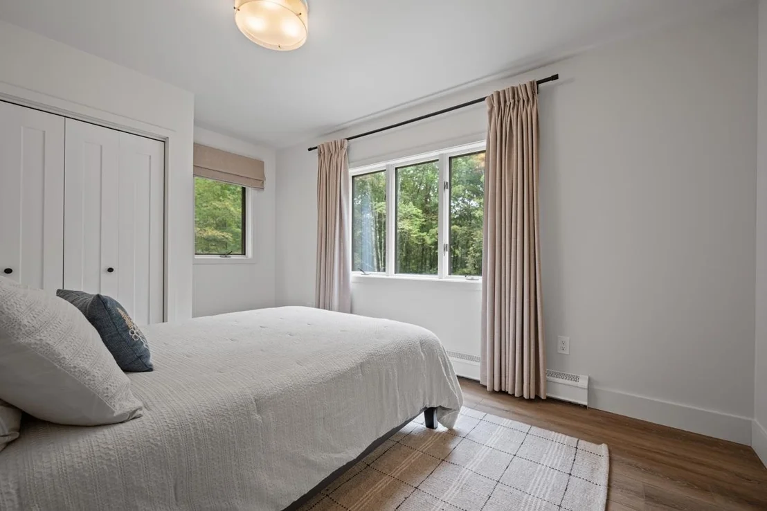 Photo of 347 Barts Hill