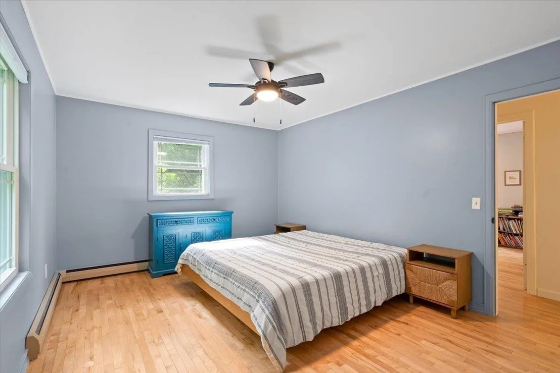 Photo of 80 Phoenix