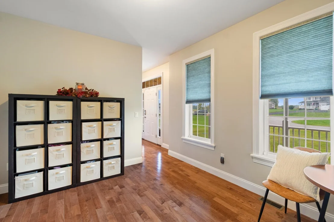 Photo of 8 Meadow View
