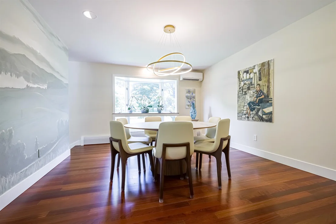 Photo of 155 Pine Hill