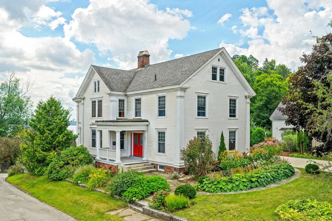 Photo of 152 Second