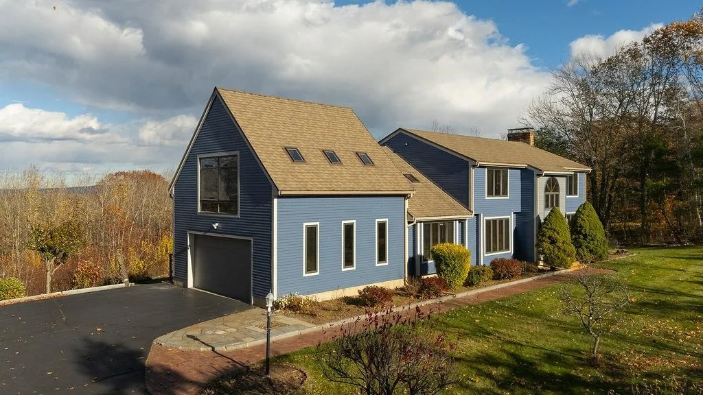Photo of 8 Longview