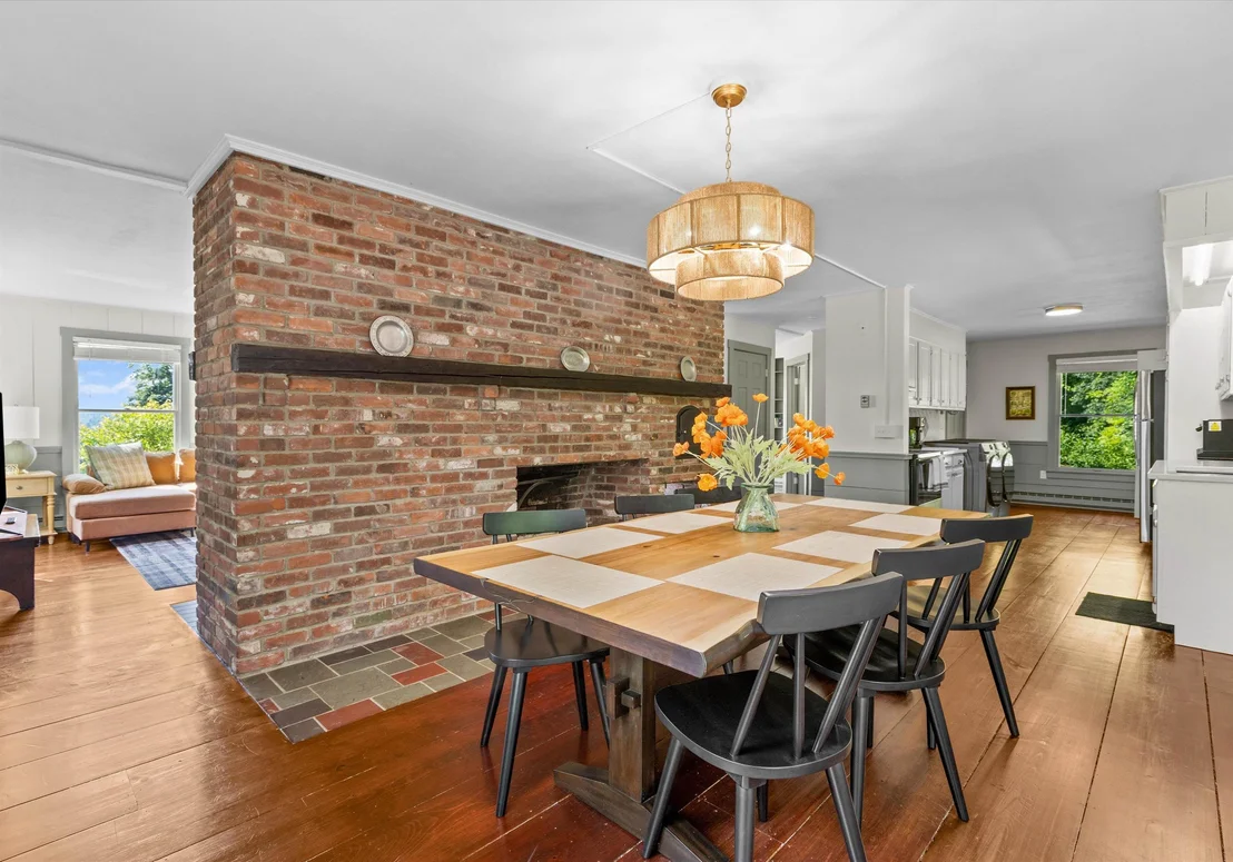Photo of 470 Maple