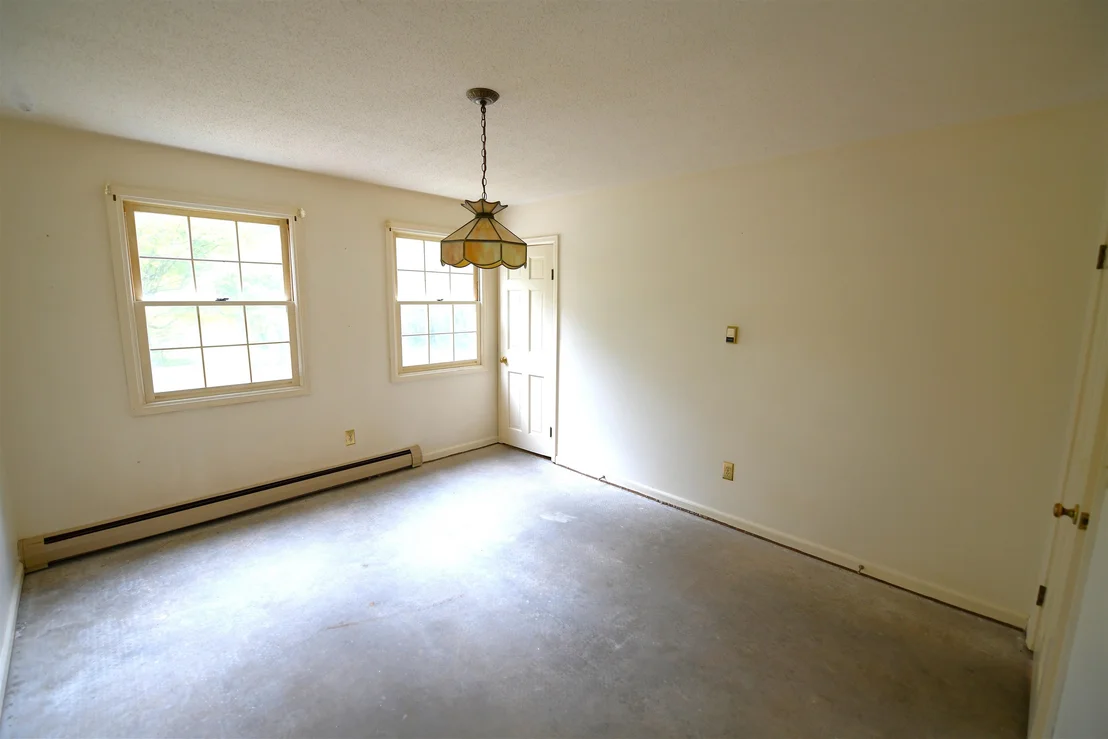 Photo of 228 Yantz Hill