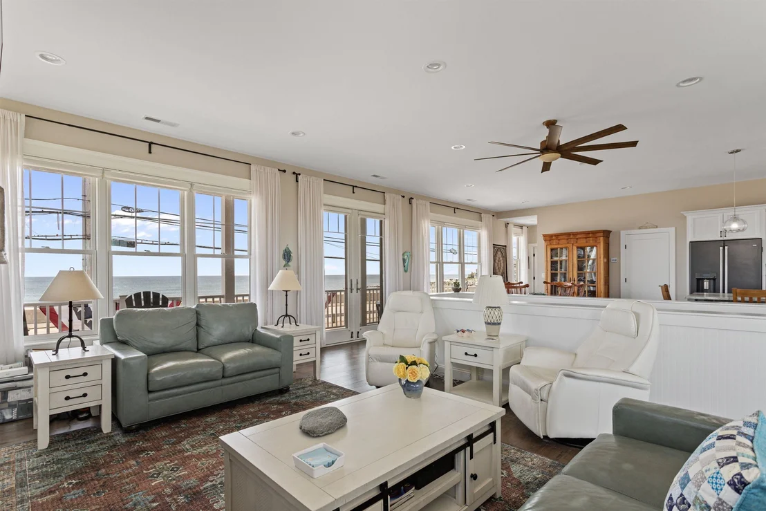 Photo of 553 Ocean