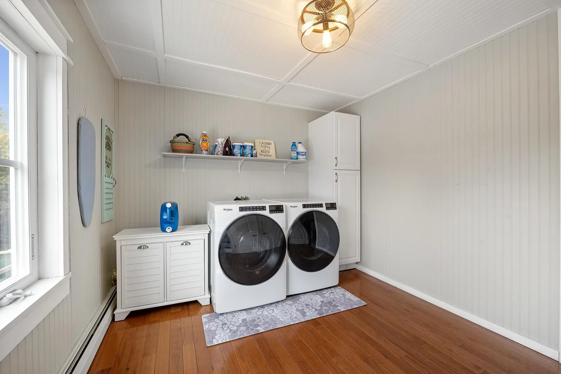Photo of 128 Gale