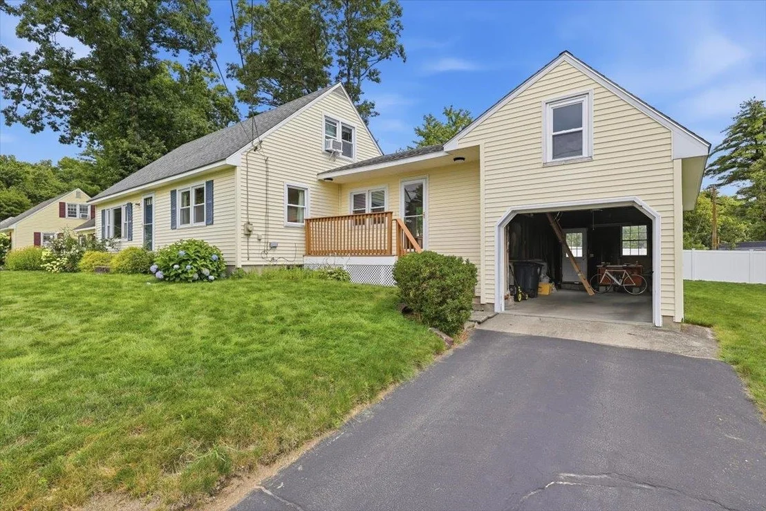 Photo of 7 Hideaway