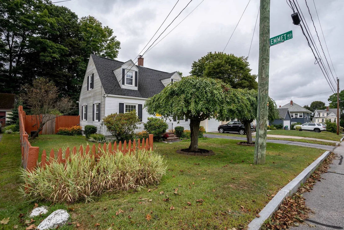 Photo of 3 Birchwood
