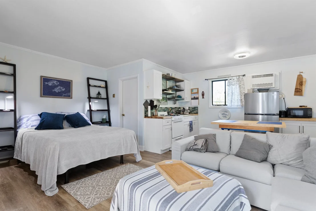 Photo of Unit 26 at 933 Ocean