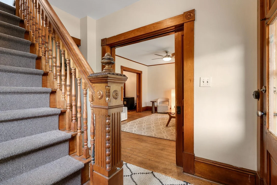Photo of 208 Elm