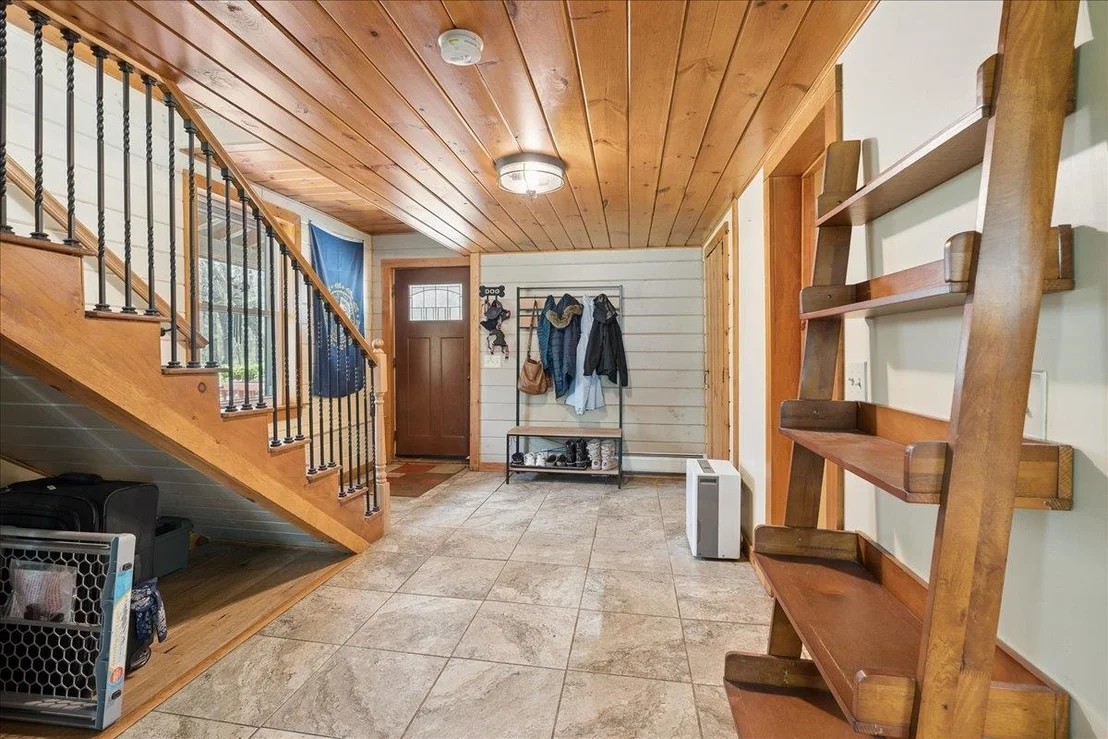 Photo of 321 Loudon