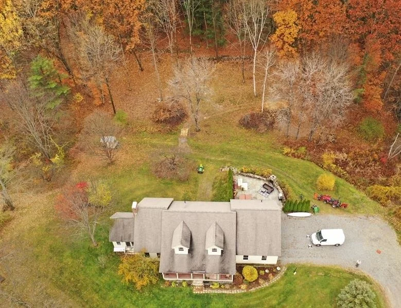 Photo of 692 Old Walpole