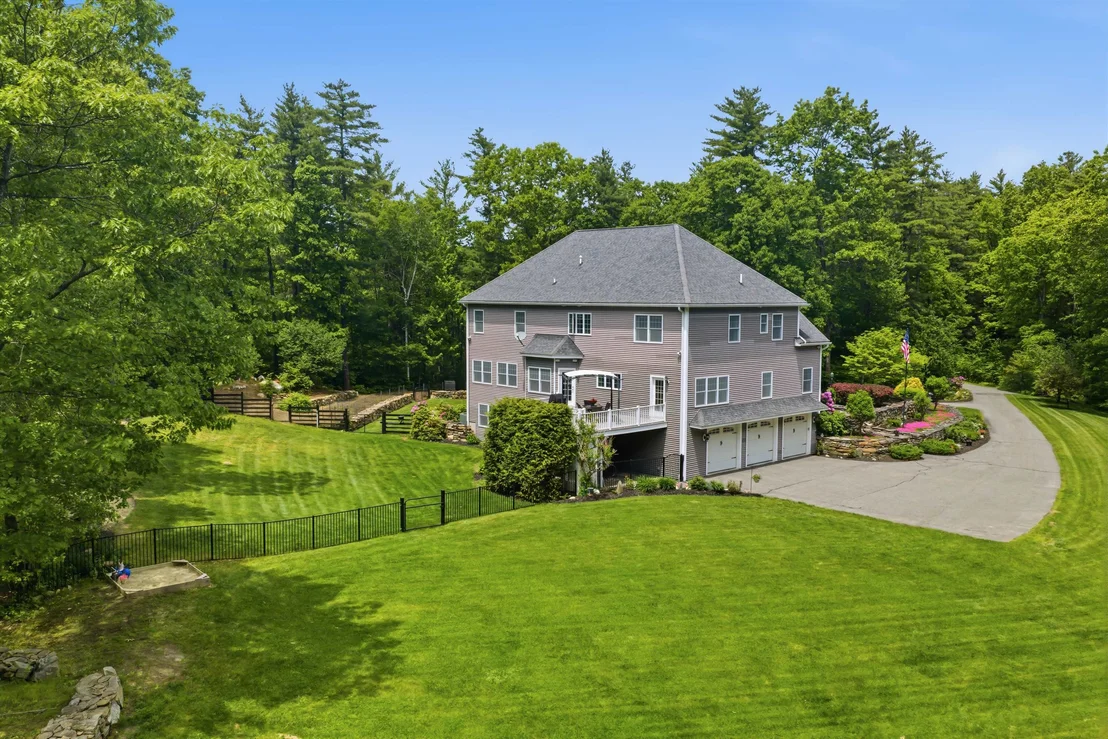 Photo of 9 Deer Run