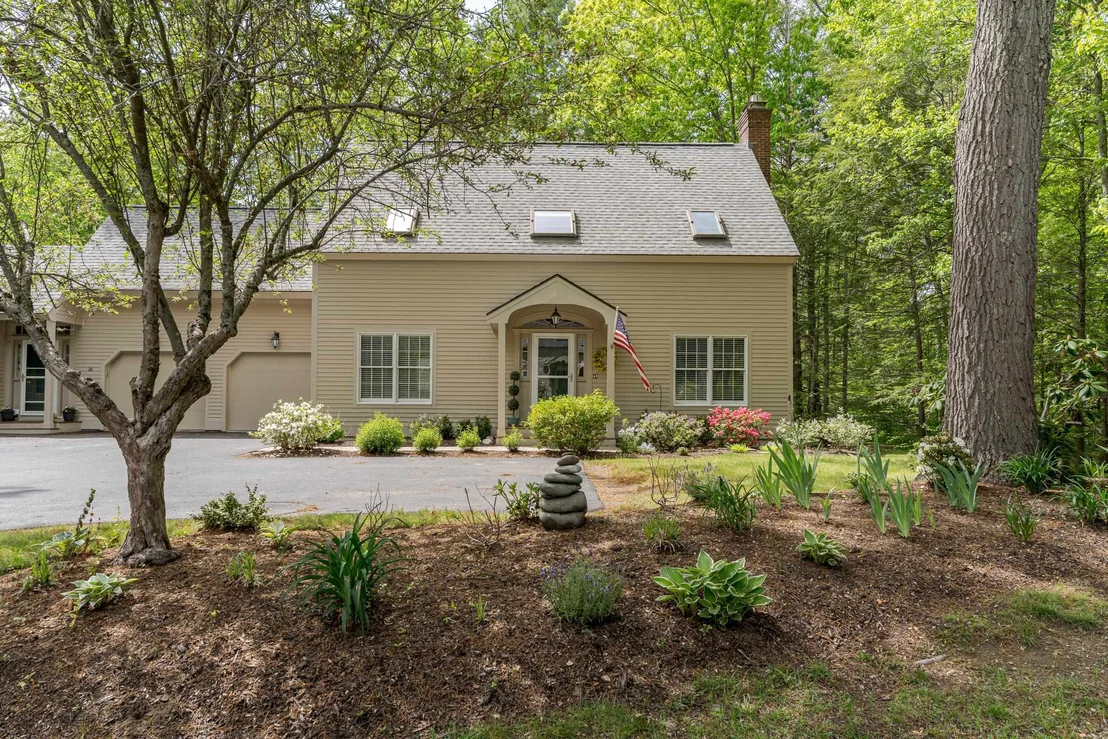 Photo of 59 Stratham Green