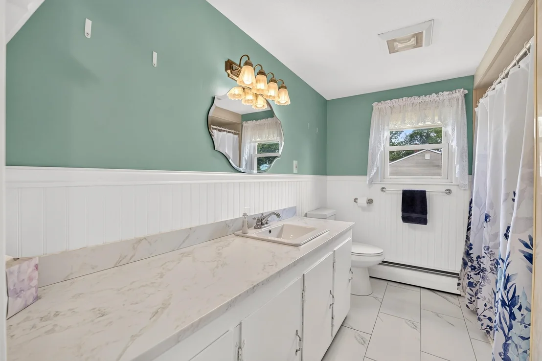 Photo of 16 Beverly