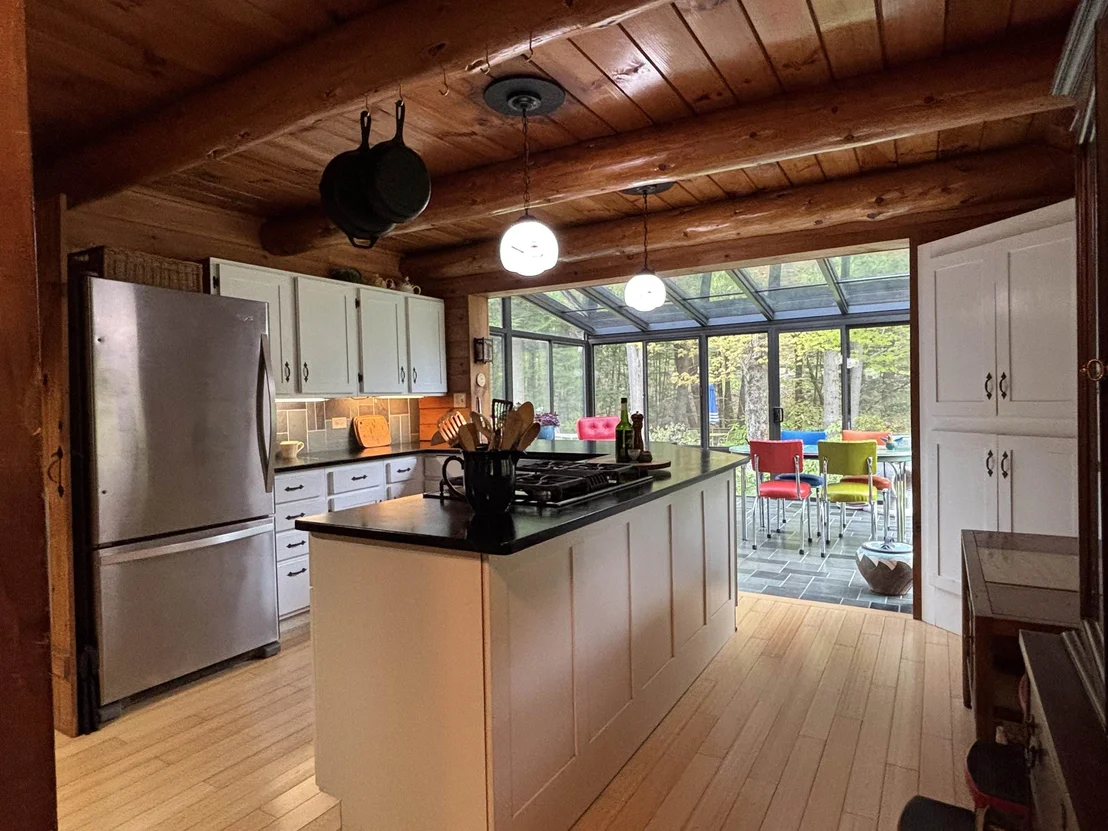 Photo of 300 Westminster West