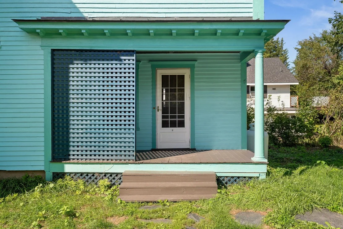Photo of 173 Central