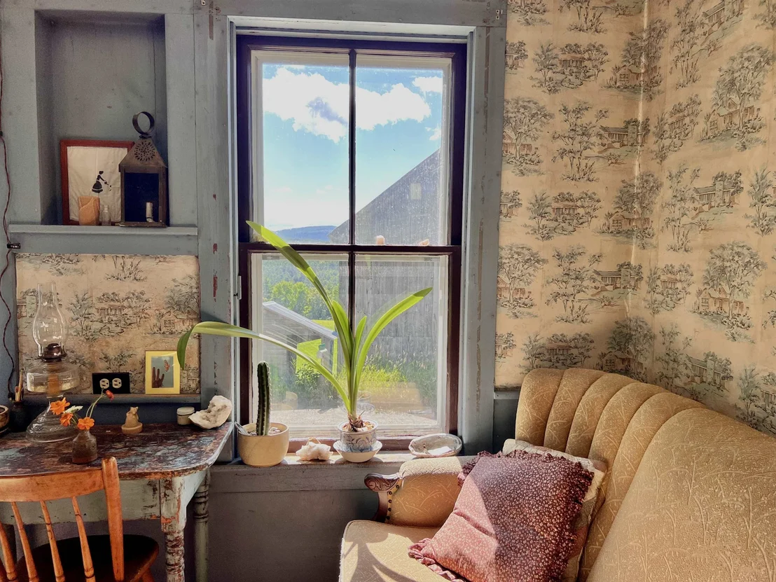Photo of 575 Somers