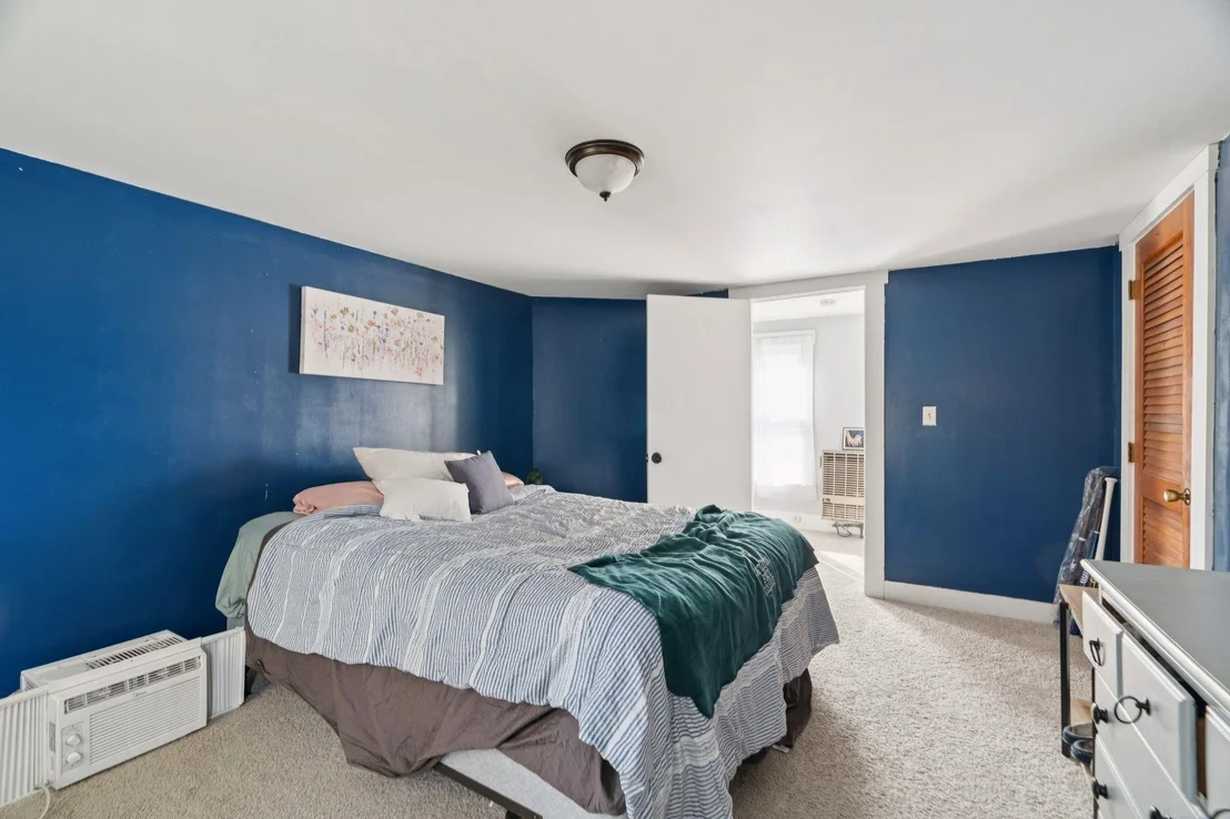 Photo of 74 Union