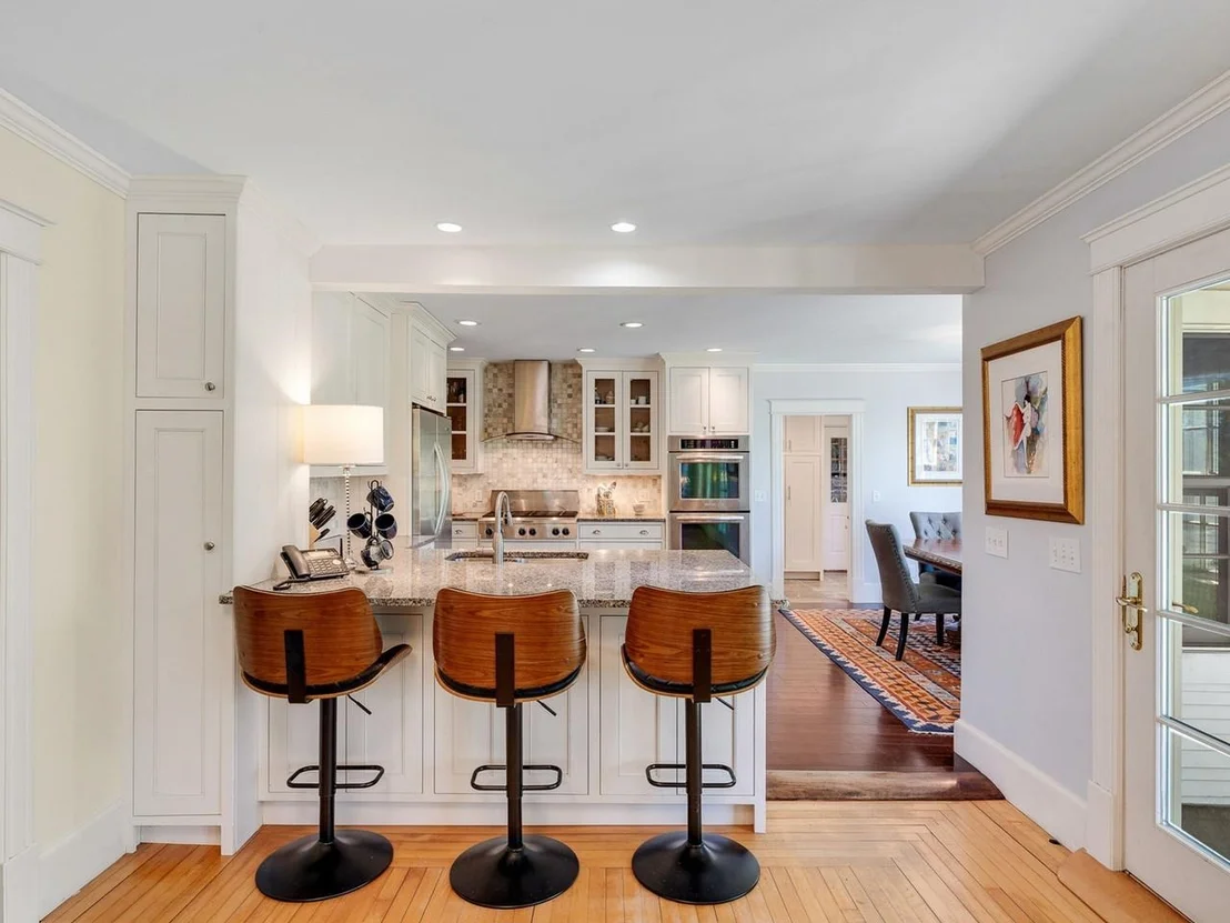 Photo of 609 Common