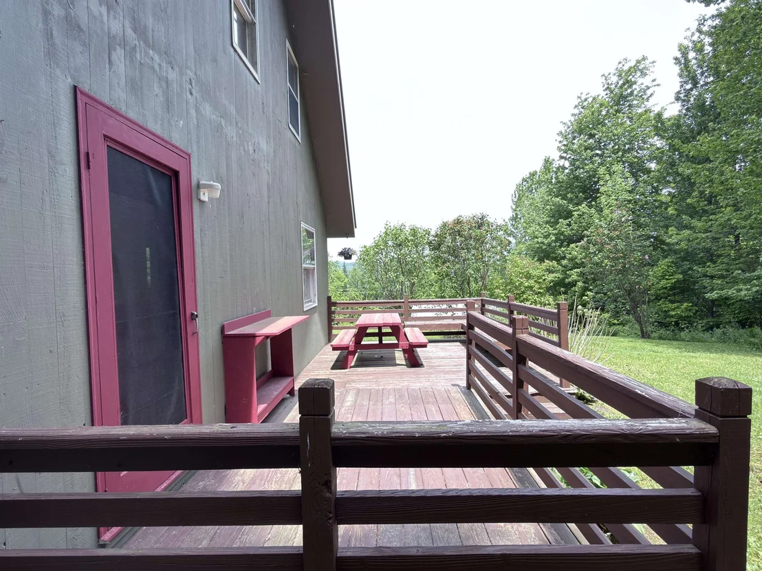 Photo of 699 Glenbrook