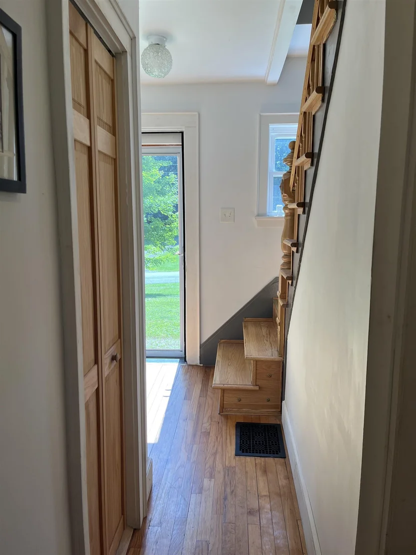 Photo of 24 Pleasant