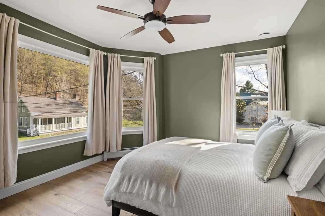 Photo of 405 Maple