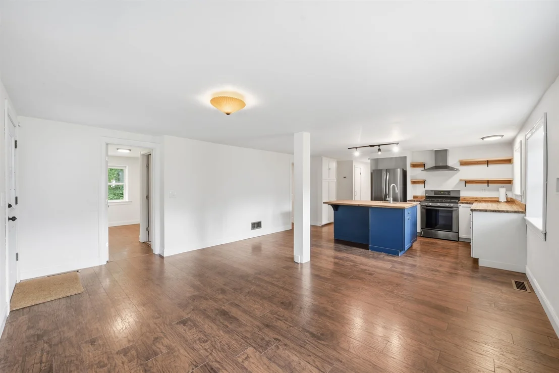 Photo of 169 North Brownell