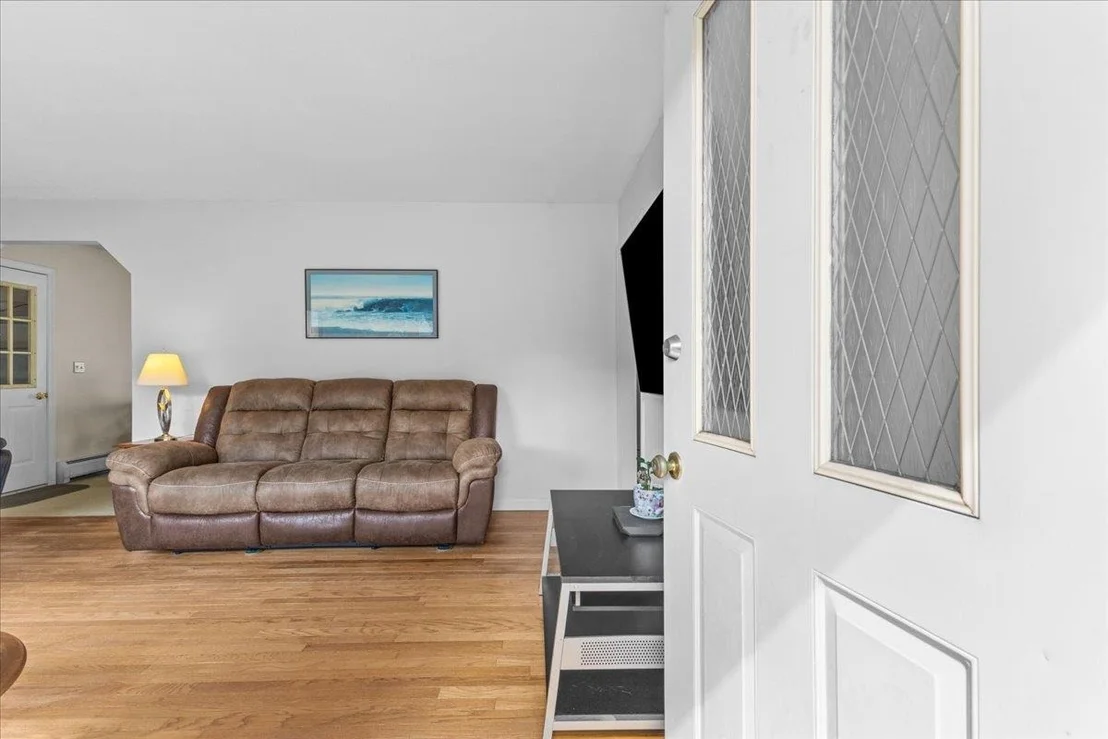 Photo of 97 Pine