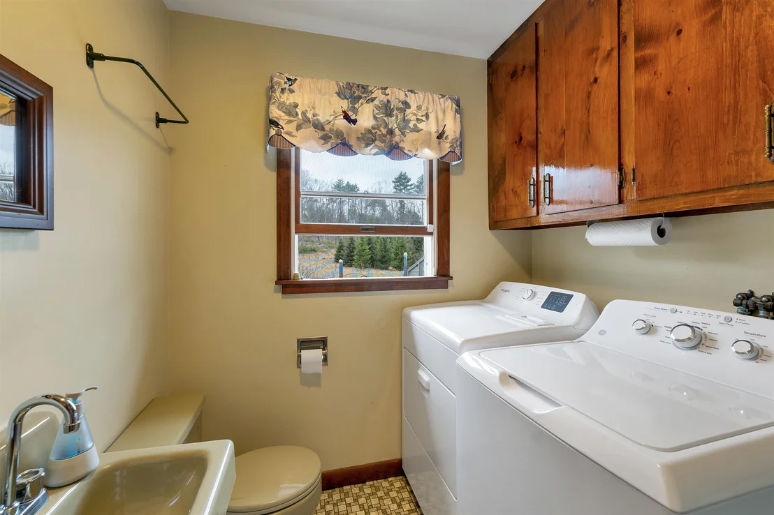 Photo of 44 Suncook Valley