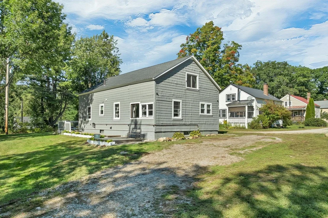 Photo of 40 Boston Hill