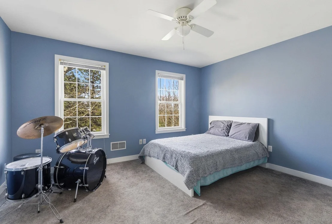 Photo of 24 Scott