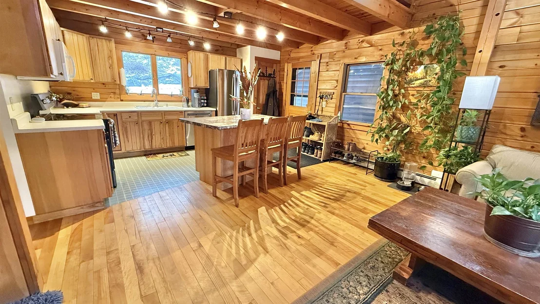 Photo of 1207 Iron Gate