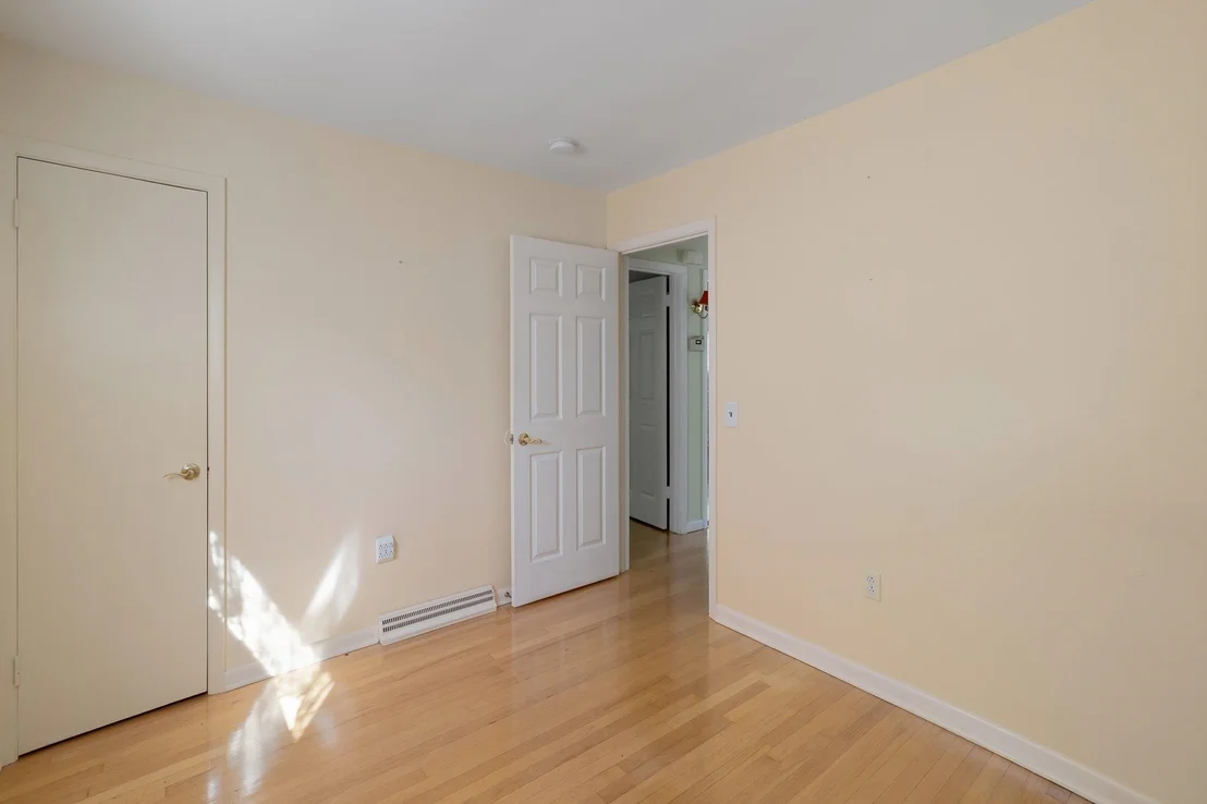 Photo of 25 Mills
