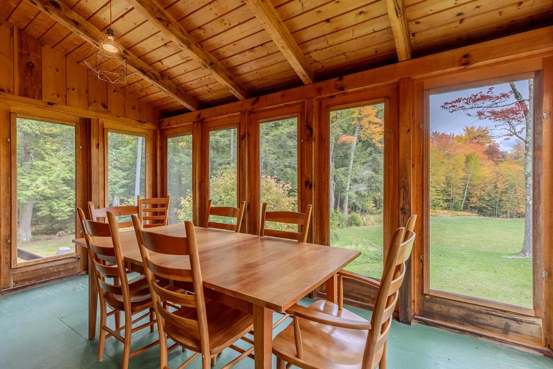 Photo of 628 Moss Brook