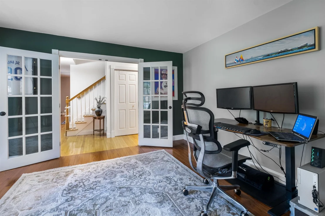 Photo of 278 Long Hill