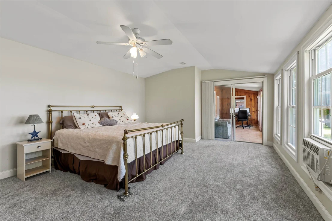 Photo of 42 Brewster