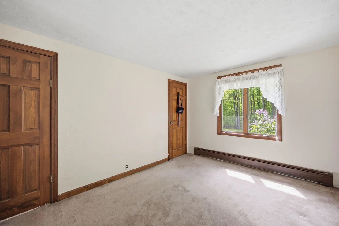 Photo of 397 Mount Prospect