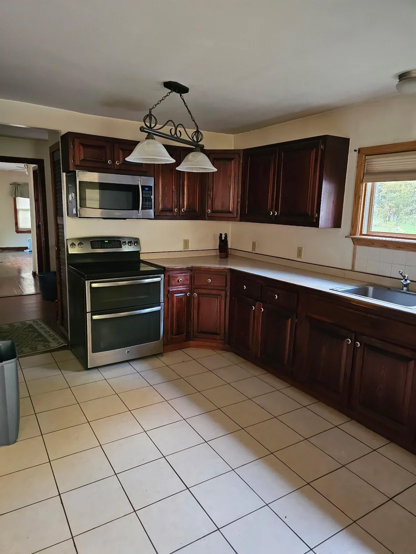 Photo of 331 Lancaster