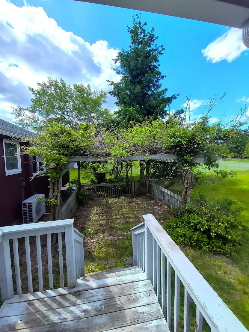 Photo of 39 Old Auburn