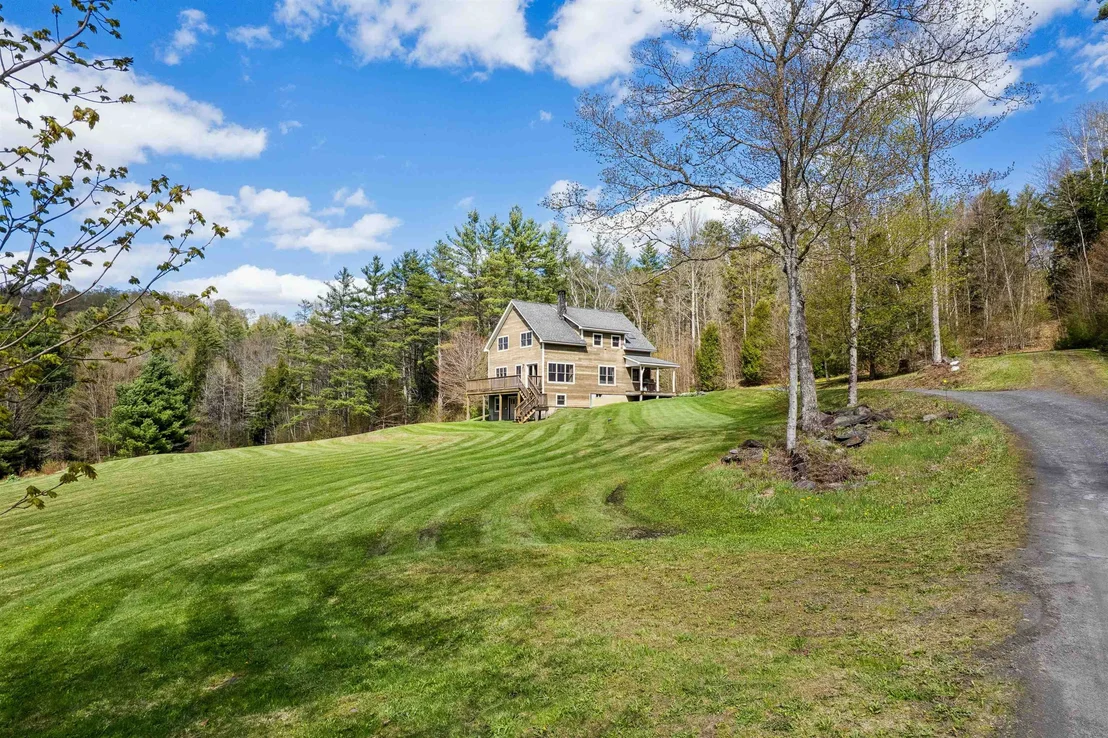 Photo of 3673 Fish Hill