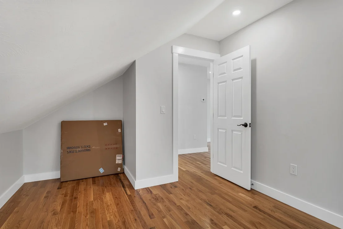 Photo of 207 Pease