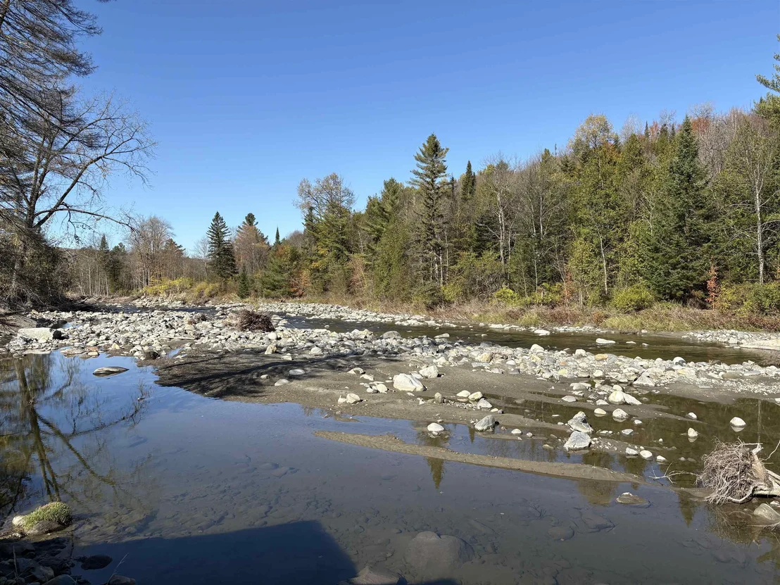 Photo of 609 Route 15