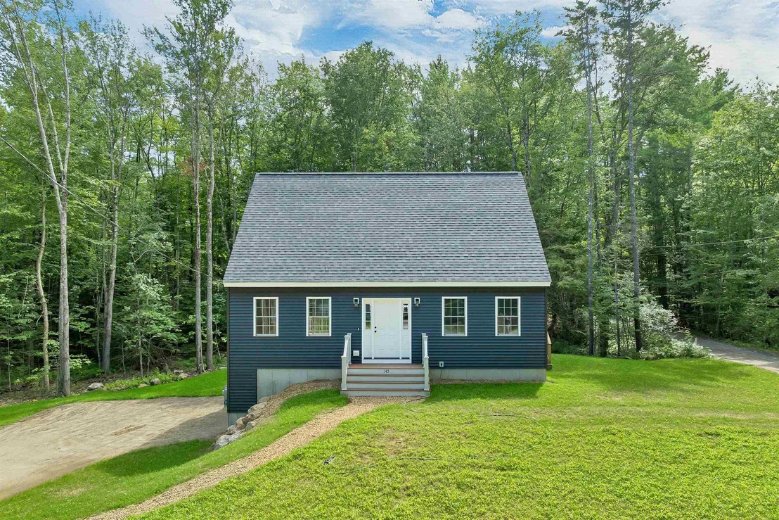 Photo of 145 Holmes